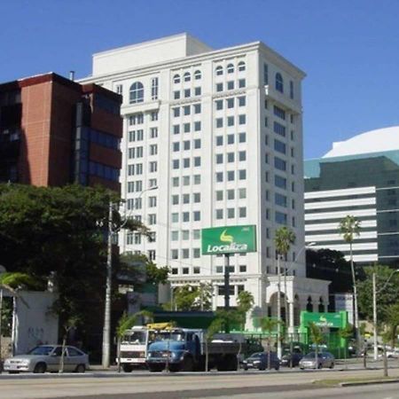 Homestay 3 - Avenida Carlos Gomes ポルト・アレグレ エクステリア 写真
