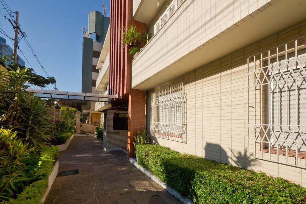 Homestay 3 - Avenida Carlos Gomes ポルト・アレグレ エクステリア 写真